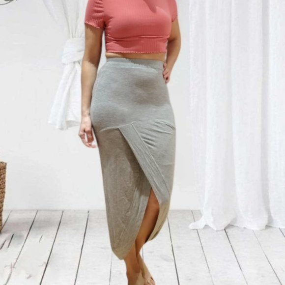 Rebel Sugar Rayon Curvy slit Skirt- Heather Grey- XS - Picture 3 of 4
